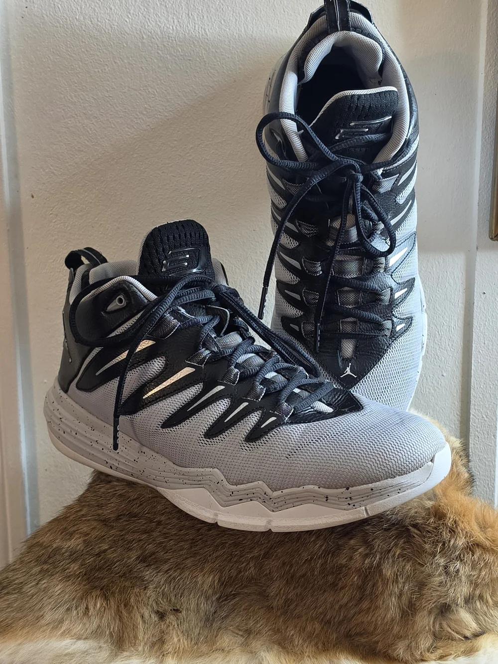 Jordan Men's Gray and Black High-Top Athletic Basketball Shoes